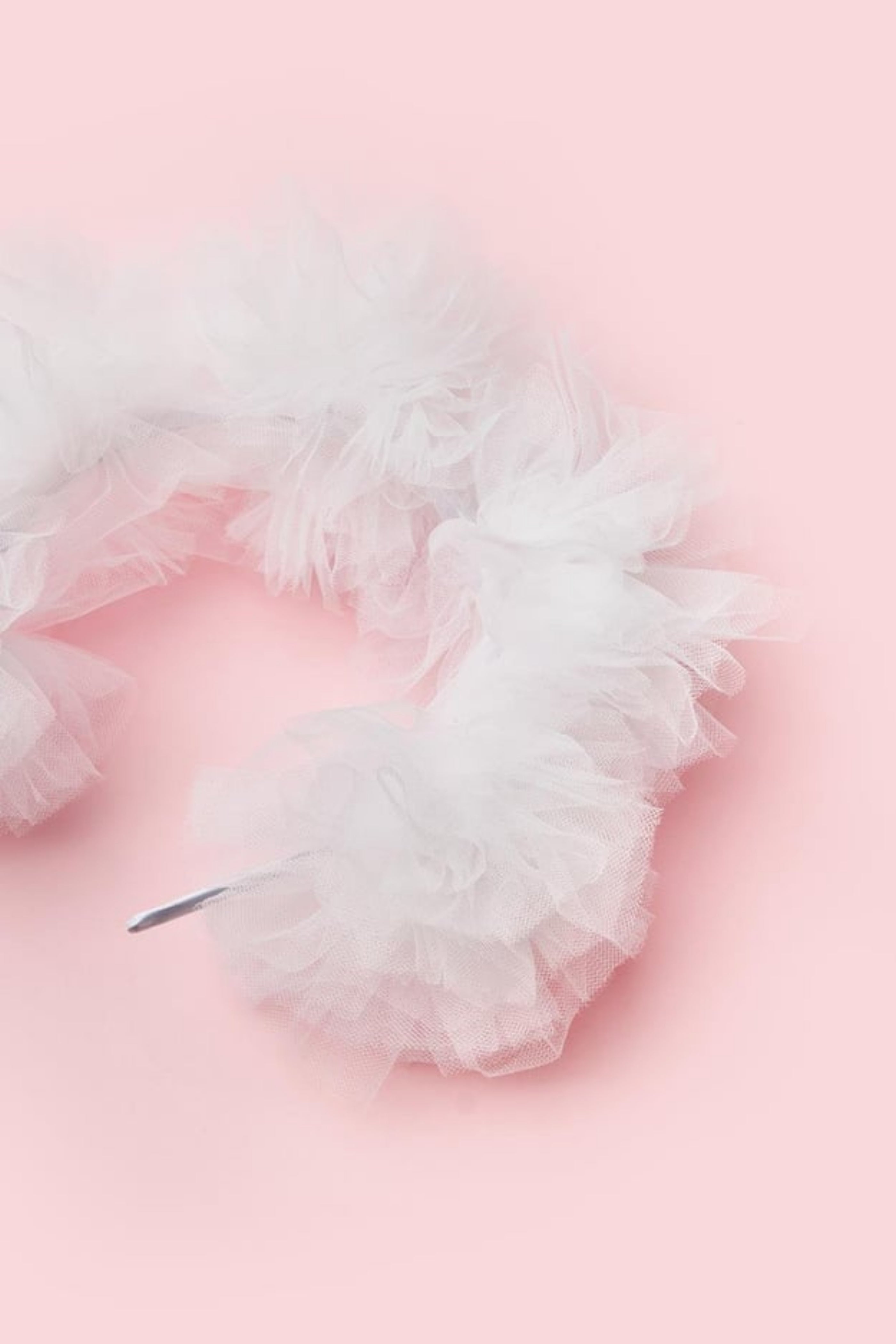 Cerchietto Bianco Bambina Pom Pom Tulle