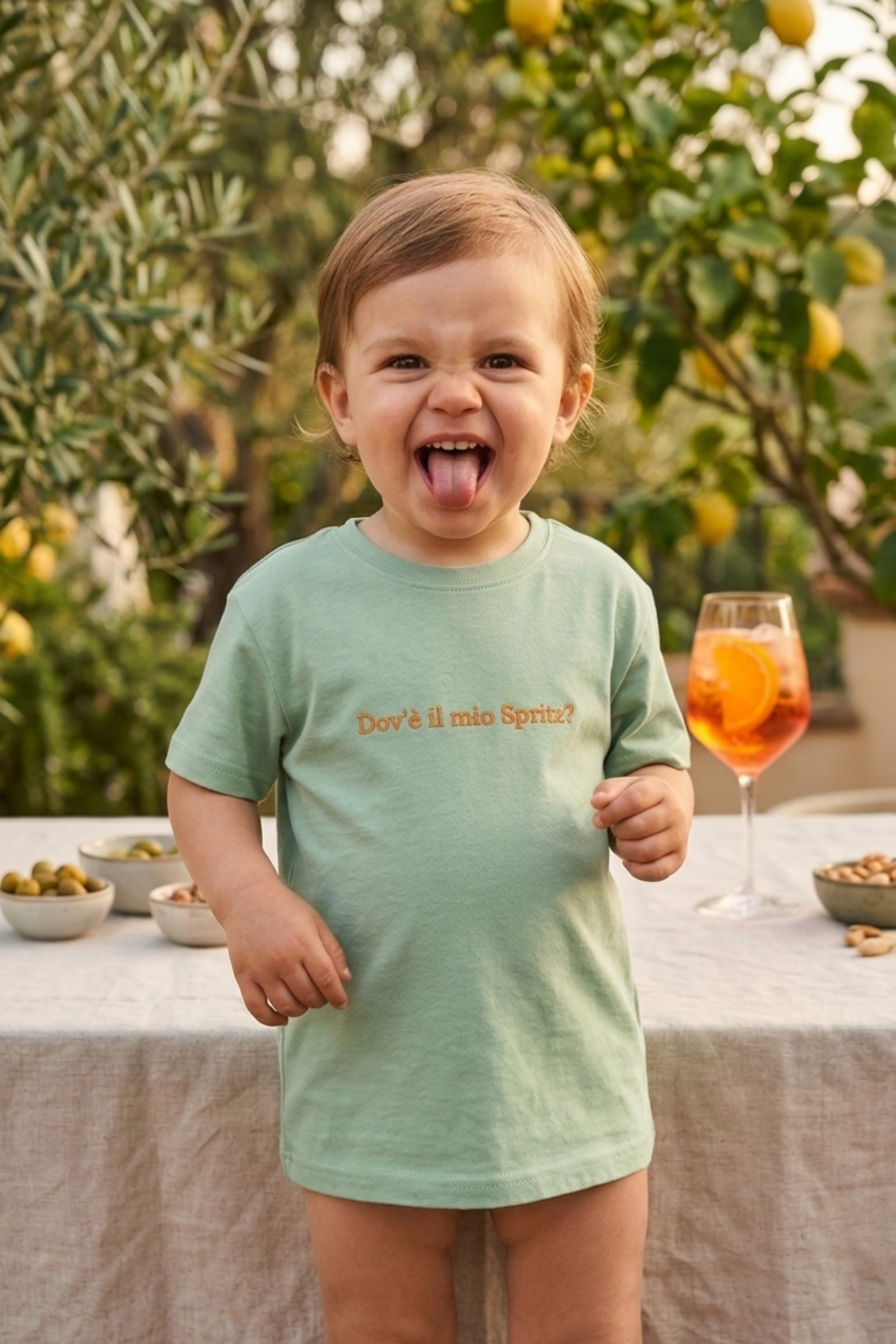 T-shirt Ricamata "Dov'è il mio spritz?"
