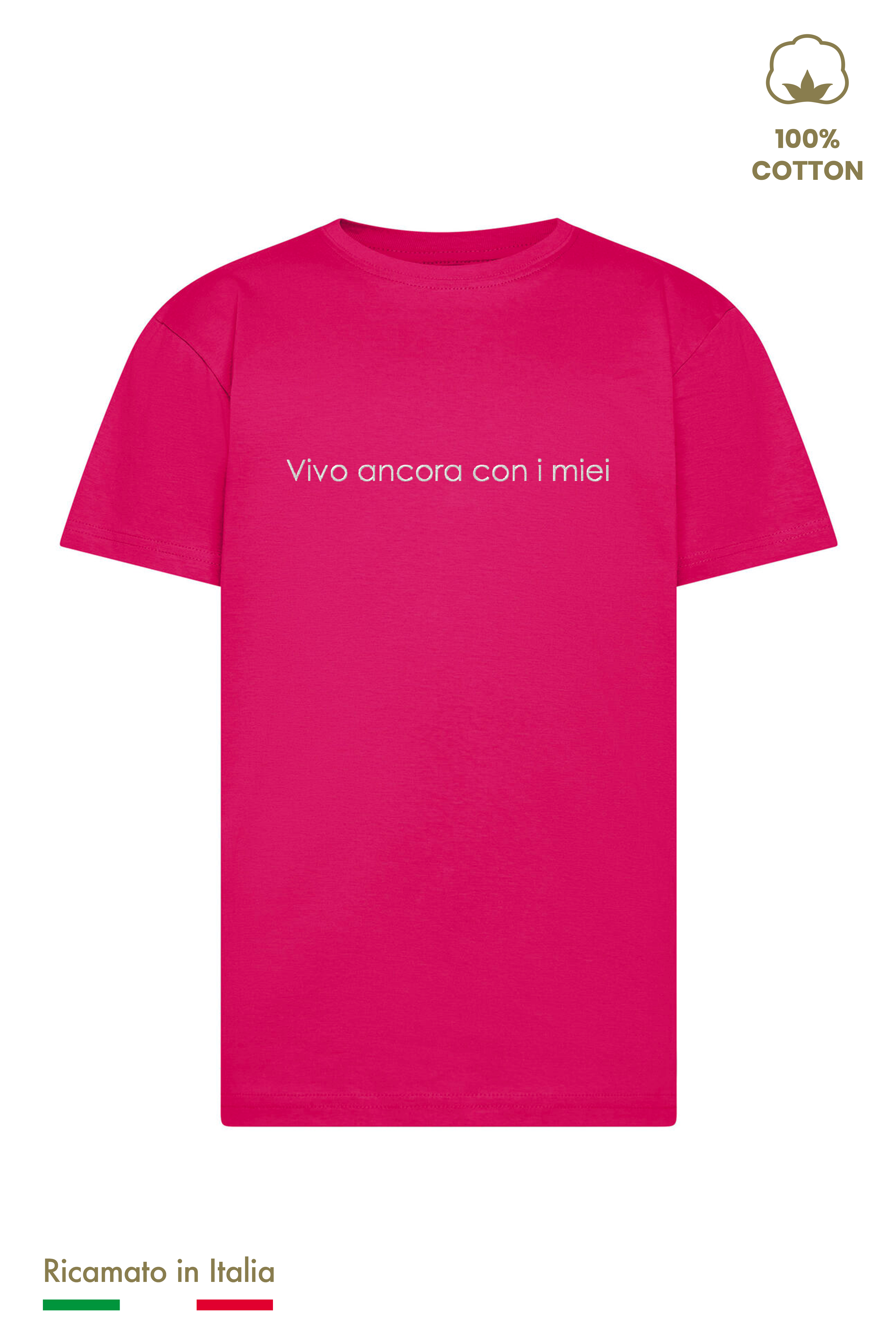 T-shirt Ricamata "Vivo ancora con i miei"