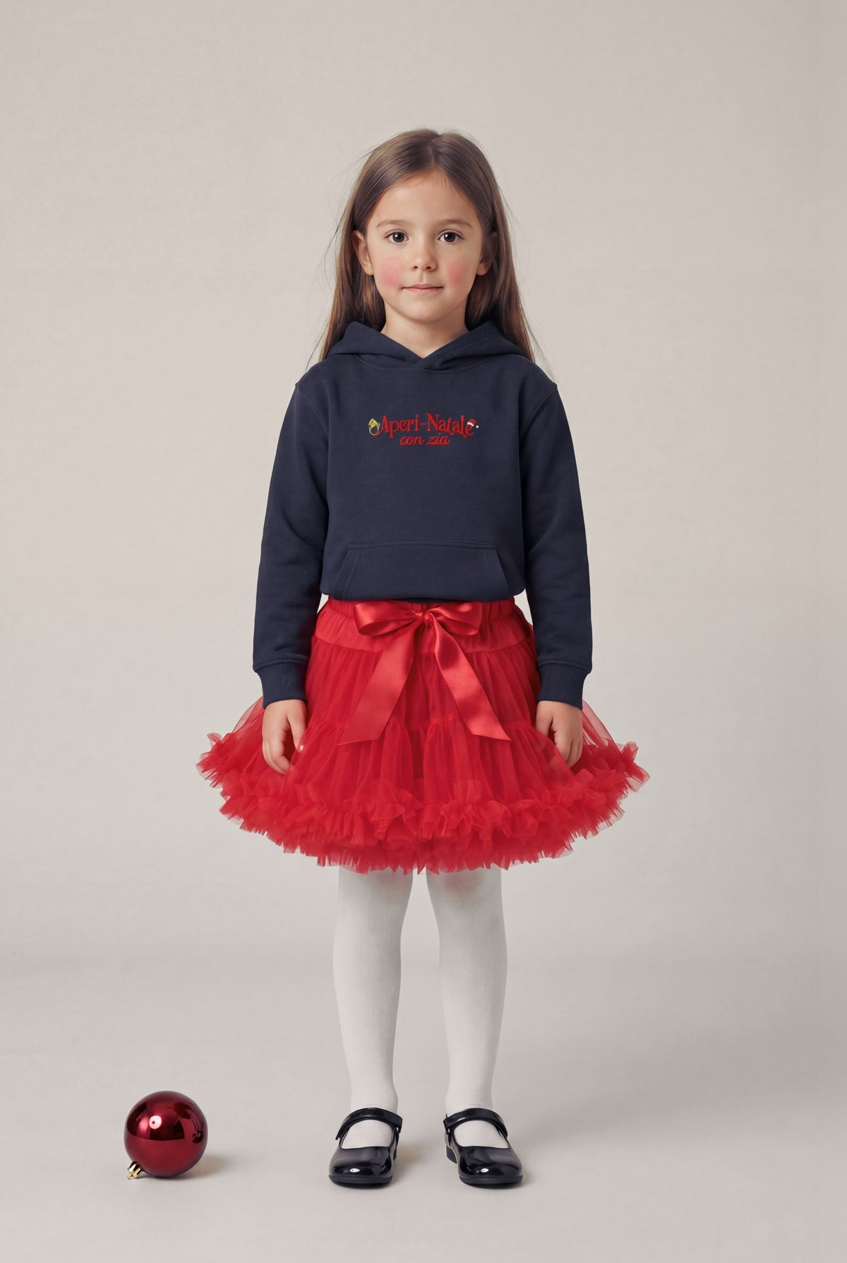 Felpa ricamata bambina "Aperi-Natale con zia", foto indossata bimba con gonna tutù - Capsule Natale MADRESPERA